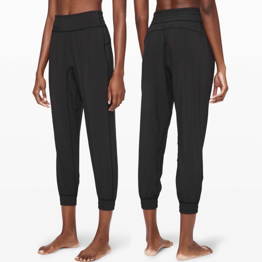 Lululemon Sun Setter Jogger Black Size 2 Style W5BWHS Lose Fit Yoga Pants Run‎